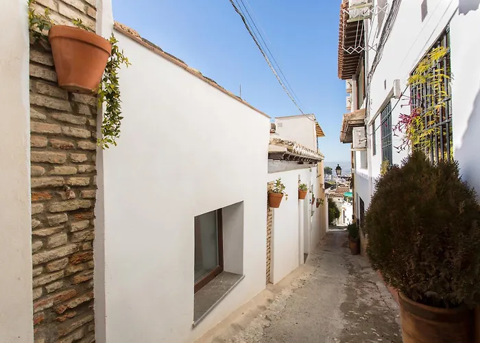 Apartamento con terraza y cochera Albaycin
