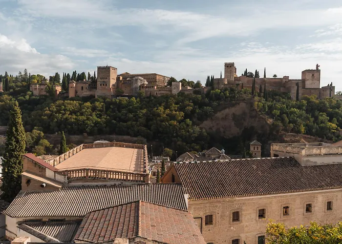 Carmen Guinea Alhambra Views